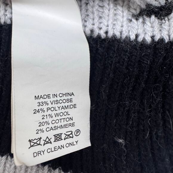 Kate Spade Penguin Intarsia Sweater Wool Blend Small Cottagecore Comfort Winter - Picture 12 of 12